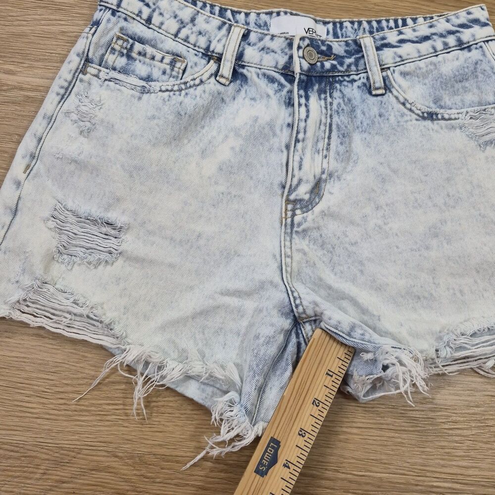 VERVET Jean Shorts Womens M Blue Denim Distressed Shorties Acid Wash - Picture 7 of 9